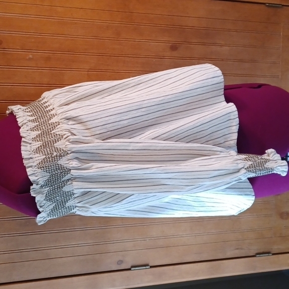 ANTHROPOLOGIE VANESSA VIRGINIA OFF THE SHOULDER CROPPED TOP - Picture 6 of 9